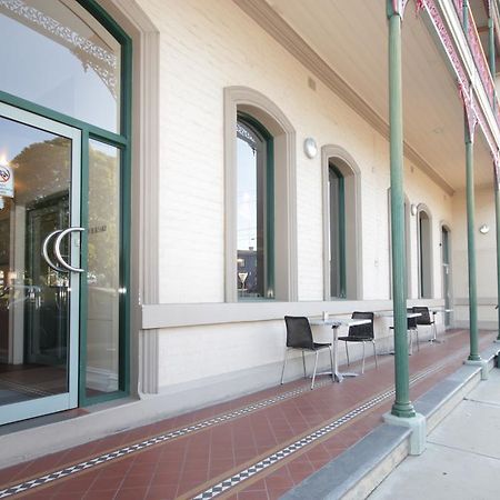 Mitchell River Tavern Bairnsdale Buitenkant foto